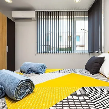 Florance Flat Next To Old Town & Center New Lägenhet *